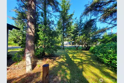 1000 Mt.Olympus Avenue SE, Ocean Shores, WA 98569 - Photo 21