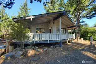 1000 Mt Olympus Ave SE, Ocean Shores, WA 98569 - Photo 1