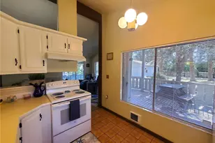 1000 Mt Olympus Ave SE, Ocean Shores, WA 98569 - Photo 11
