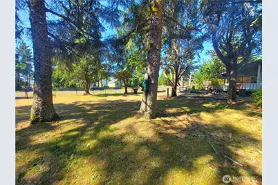 1000 Mt.Olympus Avenue SE, Ocean Shores, WA 98569 - Photo 19