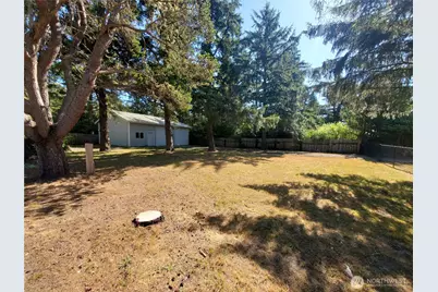 1000 Mt.Olympus Avenue SE, Ocean Shores, WA 98569 - Photo 25