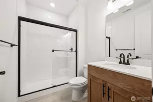 13910 180th Street E, Puyallup, WA 98374 - Photo 3