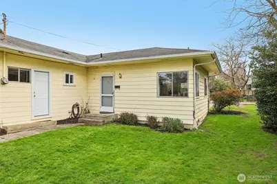 211 Ave F #1 & 2, Snohomish, WA 98290 - Photo 5