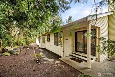 24848 13th Avenue S, Des Moines, WA 98198 - Photo 33