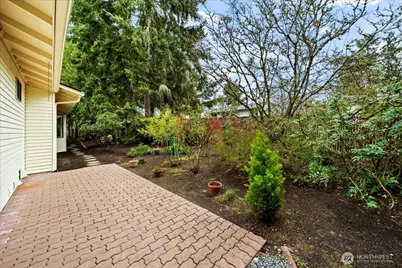 24848 13th Avenue S, Des Moines, WA 98198 - Photo 35