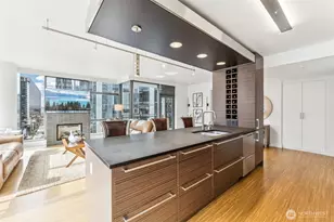 820 Blanchard St, Seattle, WA 98121 - Photo 9