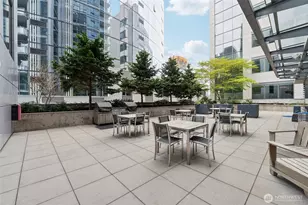 820 Blanchard St, Seattle, WA 98121 - Photo 33