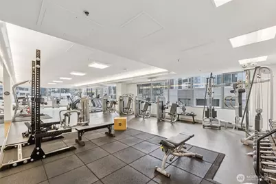 820 Blanchard Street #1507, Seattle, WA 98121 - Photo 31