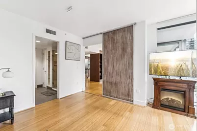 820 Blanchard Street #1507, Seattle, WA 98121 - Photo 17