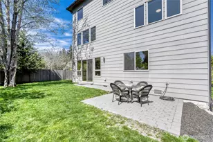 10719 Densmore Ave N, Seattle, WA 98133 - Photo 35