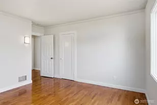 221 S 57th St, Tacoma, WA 98408 - Photo 25