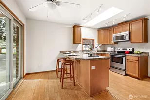 14235 6th Ave SW, Burien, WA 98166 - Photo 5