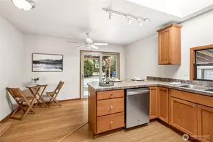 14235 6th Ave SW, Burien, WA 98166 - Photo 7