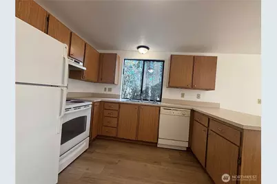 2638 Cascade Trail #A, Bremerton, WA 98310 - Photo 7