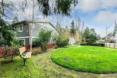 21914 78th Place W, Edmonds, WA 98026 - Photo 39