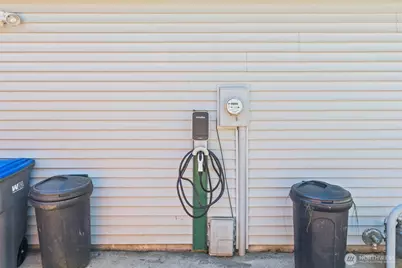 6840 Troy Lane NE, Bremerton, WA 98311 - Photo 33