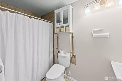 6840 Troy Lane NE, Bremerton, WA 98311 - Photo 15