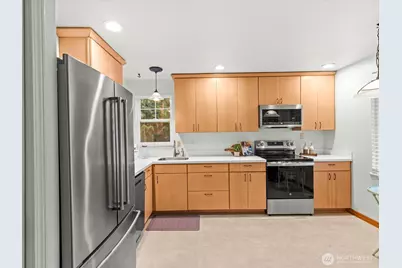 4227 Stonebridge Way, Lynnwood, WA 98037 - Photo 9