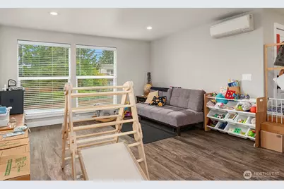 21404 46th Place W, Mountlake Terrace, WA 98043 - Photo 15