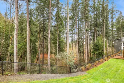 13717 Admiralty Way #G1, Lynnwood, WA 98087 - Photo 25