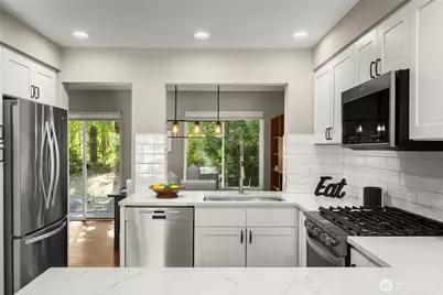 3752 257th Avenue SE, Sammamish, WA 98029 - Photo 15