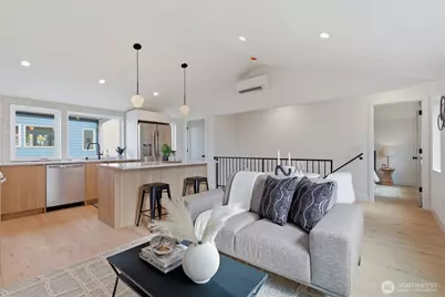 6505 19th Avenue NW, Seattle, WA 98117 - Photo 5