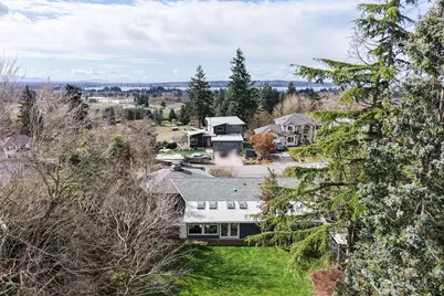 9678 Crest Dr, Blaine, WA 98230 - Photo 3