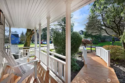 7302 33rd Avenue NE, Seattle, WA 98115 - Photo 3