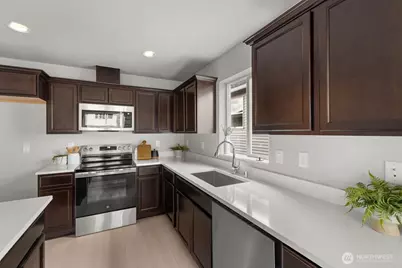 7427 45th Place NE, Marysville, WA 98270 - Photo 11