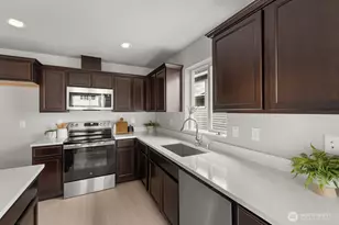 7427 45th Pl NE, Marysville, WA 98270 - Photo 11