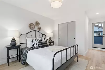 6507 19th Avenue NW, Seattle, WA 98117 - Photo 17