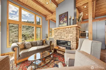 111 Hawks Meadow, Chelan, WA 98816 - Photo 3