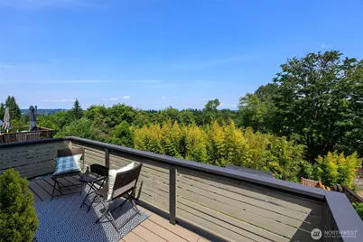 1070 25th Avenue E, Seattle, WA 98112 - Photo 7