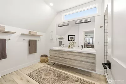 1070 25th Avenue E, Seattle, WA 98112 - Photo 23