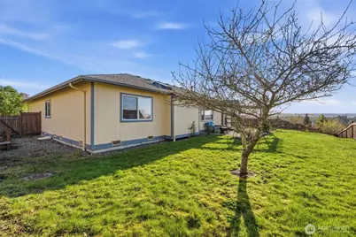 7419 86th Place NE, Marysville, WA 98270 - Photo 19