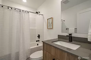 212 E Grover St, Lynden, WA 98264 - Photo 21