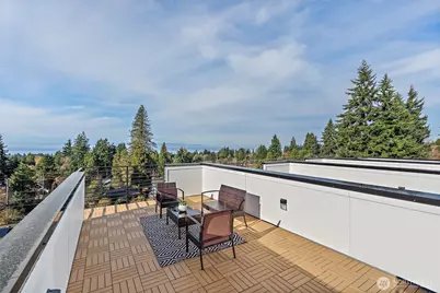 11229 Greenwood Avenue N #C, Seattle, WA 98133 - Photo 31