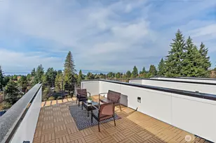 11229 Greenwood Ave N, Seattle, WA 98133 - Photo 31