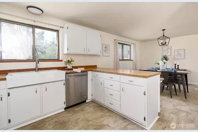 1269 Silver Lake Road, Oak Harbor, WA 98277 - Photo 13