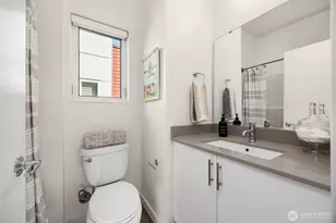 12526 15th Ave NE, Seattle, WA 98125 - Photo 25