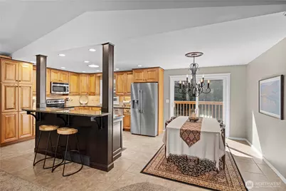 18002 42nd Street Ct E, Lake Tapps, WA 98391 - Photo 13