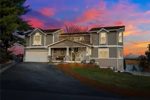 1559 13th Ave, Fox Island, WA 98333 - Photo 1