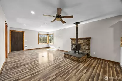 547 Silverbrook Road, Randle, WA 98377 - Photo 7