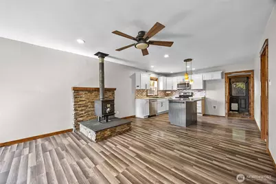 547 Silverbrook Road, Randle, WA 98377 - Photo 5