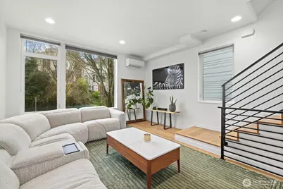 2030 15th Avenue S, Seattle, WA 98144 - Photo 5