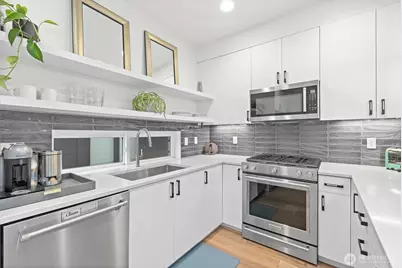 2030 15th Avenue S, Seattle, WA 98144 - Photo 7