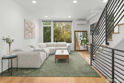 2030 15th Avenue S, Seattle, WA 98144 - Photo 13