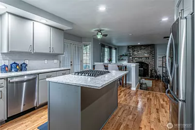 8611 165th Street Ct E, Puyallup, WA 98375 - Photo 13