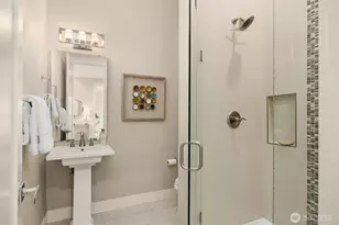 14682 Komedal Rd NE, Bainbridge Island, WA 98110 - Photo 27