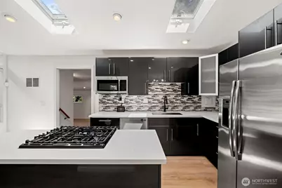 18833 NE 165th Street, Woodinville, WA 98072 - Photo 7